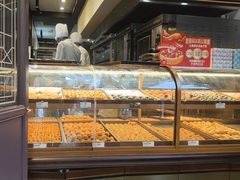 -昆明冠生园·鲜花饼·面包蛋糕(老街店)