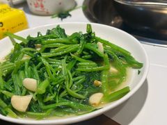 蒜泥山野菜-乡土特色.冷锅鱼.牦牛肉汤锅