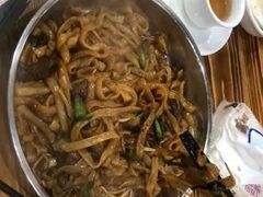 -牛一煲美食(江高店)