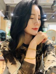 -发泽造型·烫发染发