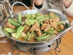 -芦茨金富饭庄·25年老字号·专做稻草鸡