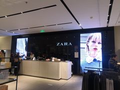 店内环境-ZARA(红谷滩万达店)