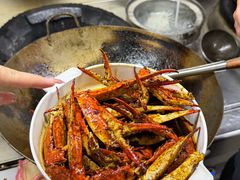 -老街烧烤大排档·地道湖北菜·龙虾馆(汉口火车站店)