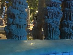 -泉城欧乐堡戏水湾艺术养生温泉