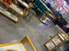 -浪里寻·臻牛养生牛肉火锅(方圆荟店)
