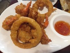 -Dang restaurant (patong phuket)