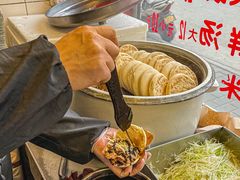 -烤鸭肉夹馍鸭汤店