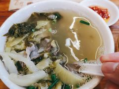 标配酸菜猪杂汤饭-陈记汤饭(水巷口店)