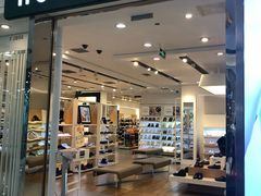 -hotwind热风(世纪东方广场店)