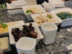 -一席地·本地鸡窝·杭帮鸡火锅(萧山银隆百货店)