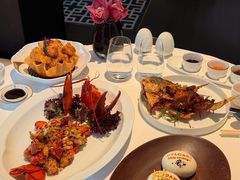 豆酥菌酱爆波龙-宝丽轩中餐厅BAOLIXUAN