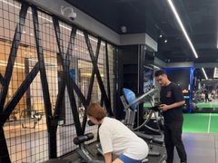 -懒人Club健身(卓越时代广场店)