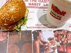 -The Habit Burger Grill 哈比特汉堡(爱琴海店)