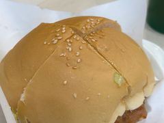 脆香鸡扒包-旺角宝港式茶餐厅(寮步店)