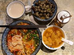 -粉家柳州螺蛳粉(杨宅路店)