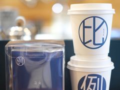 -Be Lived Cafe比例咖啡(摩天轮店)