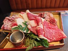 -铭牛烧肉·和牛海鲜自助(高新月牙湖店)