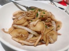 黄芽菜肉丝炒年糕-玫瑰厅上海菜(兴国路店)