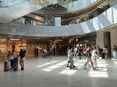 -东荟城名店仓