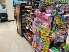 -全家便利店(康健路店)