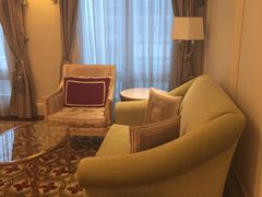 -广州富力丽思卡尔顿酒店