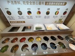 -七欣天香辣蟹火锅(闵行浦江欢乐颂店)