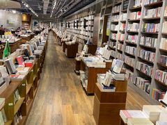 -方所(华润万象城店)