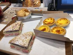-巴黎贝甜(常德路店)