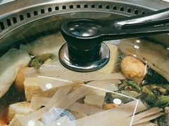 -满兴咱妈烀饼铁锅炖(兰州北街店)