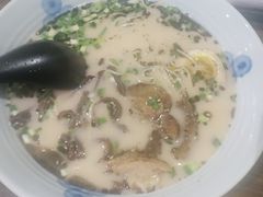 -雷神拉面(财富中心玉米楼店)