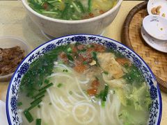 -桥香园云南过桥米线(金马碧鸡店)