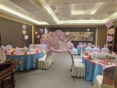 -荣誉国宴楼(美食城店)