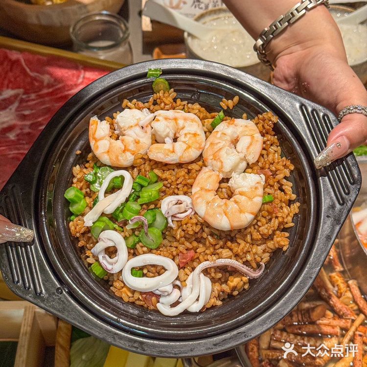 三亚椰子鸡天花板被我挖到!这口鲜到尖叫的三亚美食谁懂啊!