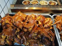 -八一路好吃街(雨田商务大厦店)