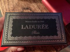 -ladurée(戴高乐机场T 2F店)