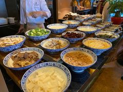 自助取餐区-富力丽思卡尔顿酒店·香荟全日制餐厅