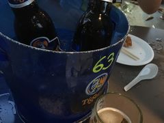 -东海岸人工湖美食村