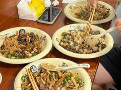 -何永光123鲜牛肉馆(江北万达1号店)