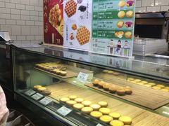 面包甜点陈列柜-芳叔(江南新地店)