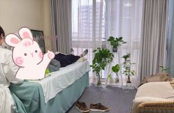 -荟草堂专业痘肌皮肤管理