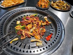 -马路牙子烧烤音乐酒馆(望京店)