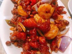 椒香虾仁爆鸡球-陈傻子餐厅(世纪都会店)