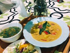 -越弥越南传统美食馆