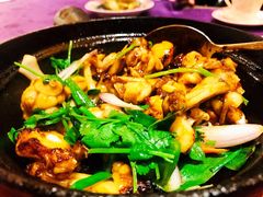 啫啫牛蛙煲-惠食佳·朱雀(东方商厦店)