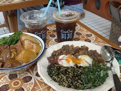 -CowCow其其·牛杂咖啡公司(六运店)