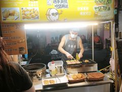 -六合夜市