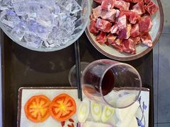 -毛辣果·贵州红酸汤牛肉火锅(西单店)