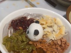 -伍师兄市井火锅(东部星悦天地店)