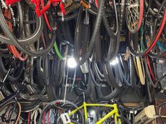 -道路口单车爱瓦士dahon大行