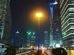 -陆家嘴空中步行连廊